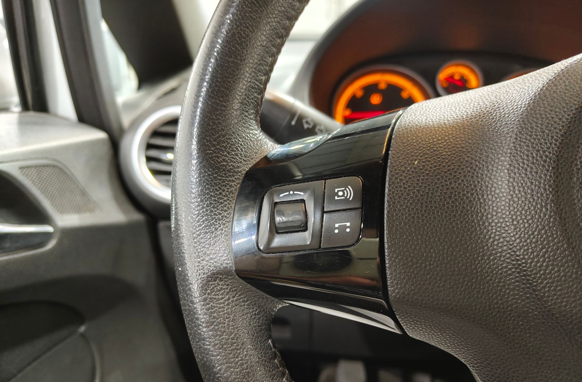 Opel Corsa 1.3 ecoFlex Selective - foto 22