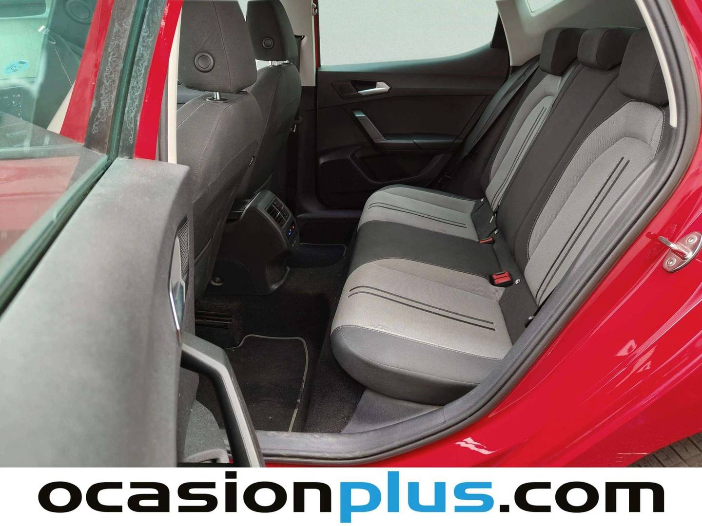 Foto asientos traseros Seat León Seat León 1.5 TSI S&S Style Go (130 CV)