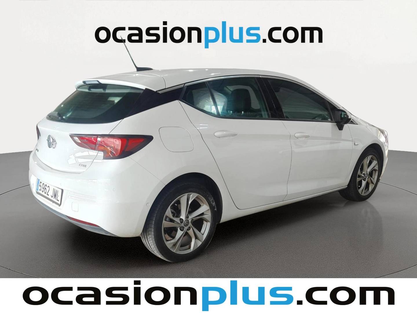 Foto trasera Opel Astra Opel Astra 1.6 CDTi Dynamic (110 CV) derecha