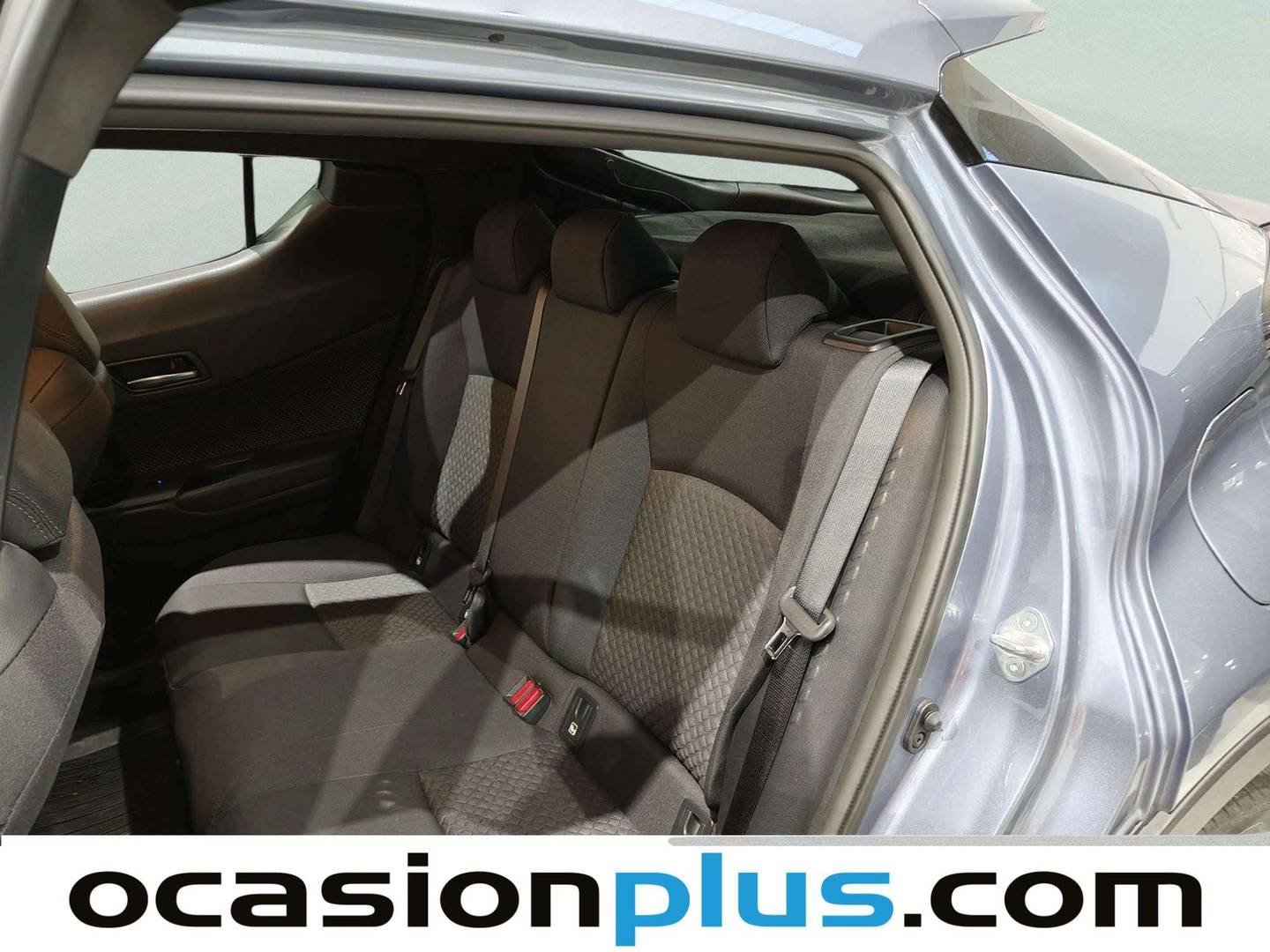 Foto asientos traseros Toyota C-HR Toyota C-HR 1.8 125H Advance (122 CV)
