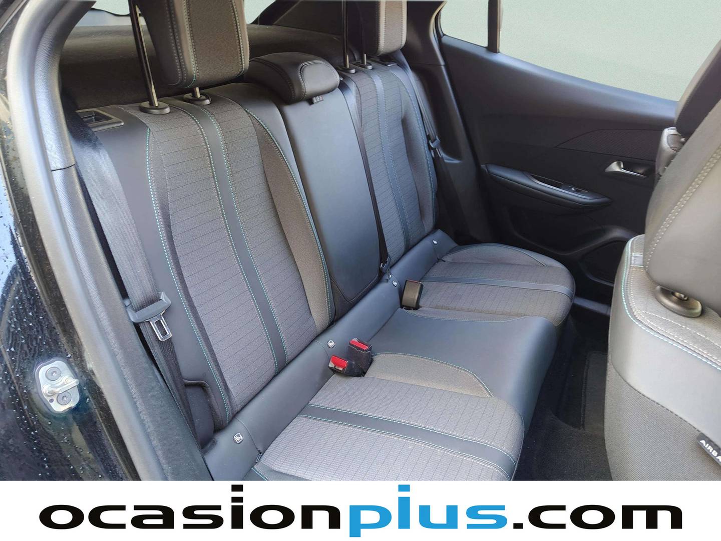 Peugeot 2008 Peugeot 2008 PureTech 130 S&S Allure Pack EAT8 (130 CV) km 0