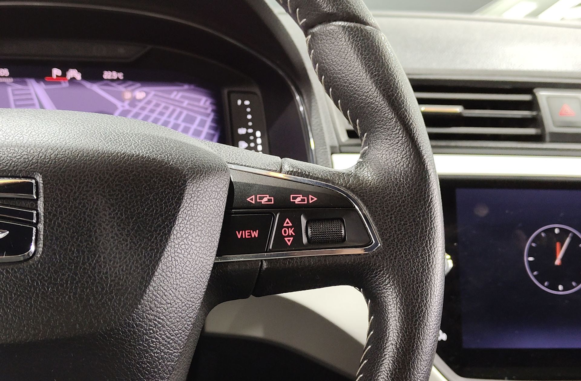 SEAT Arona 1.0 TSI Ecomotive Xcellence DSG - foto 32
