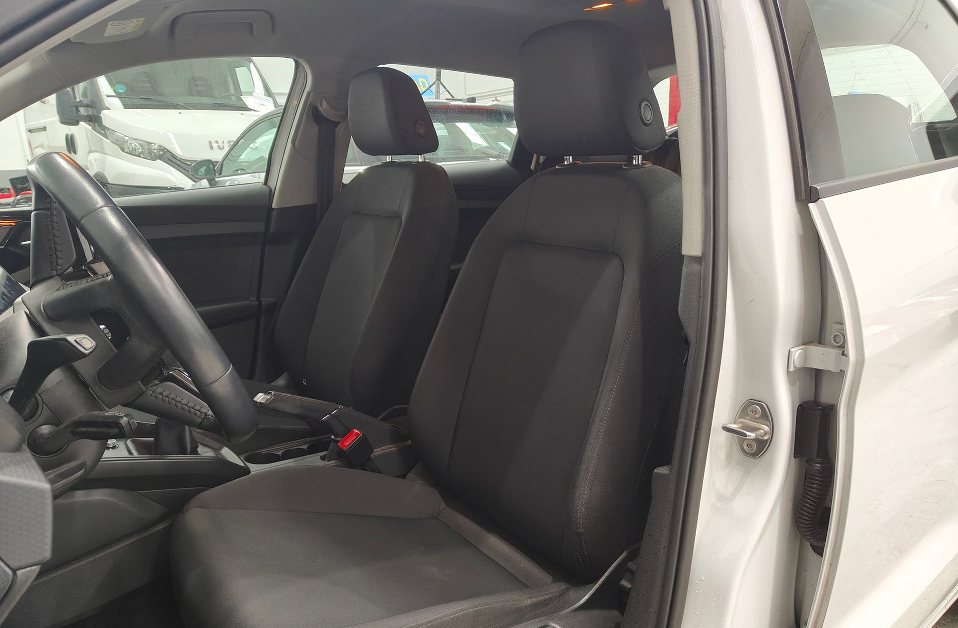 Audi A1 Sportback Advanced 25 TFSI - foto 11