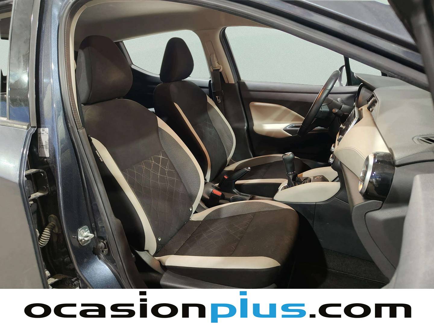 Foto Nissan Micra Nissan Micra IG-T N-Design Black (92 CV)