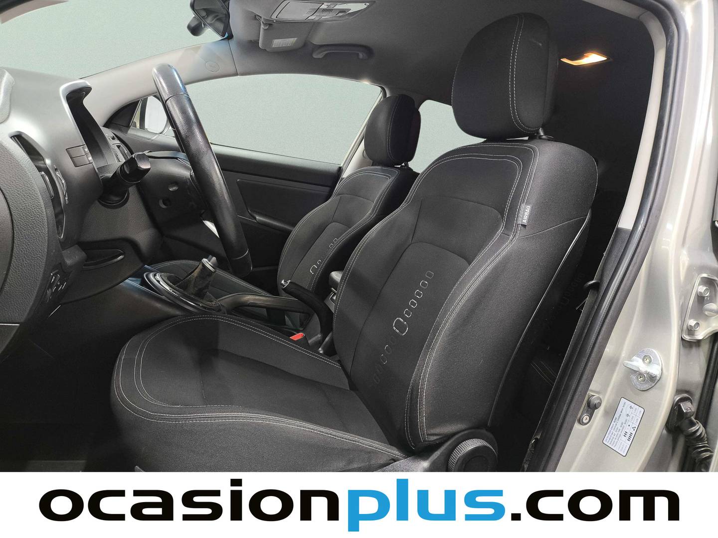 Foto asientos delanteros KIA Sportage KIA Sportage 1.6 GDI Drive 4x2 (135 CV)