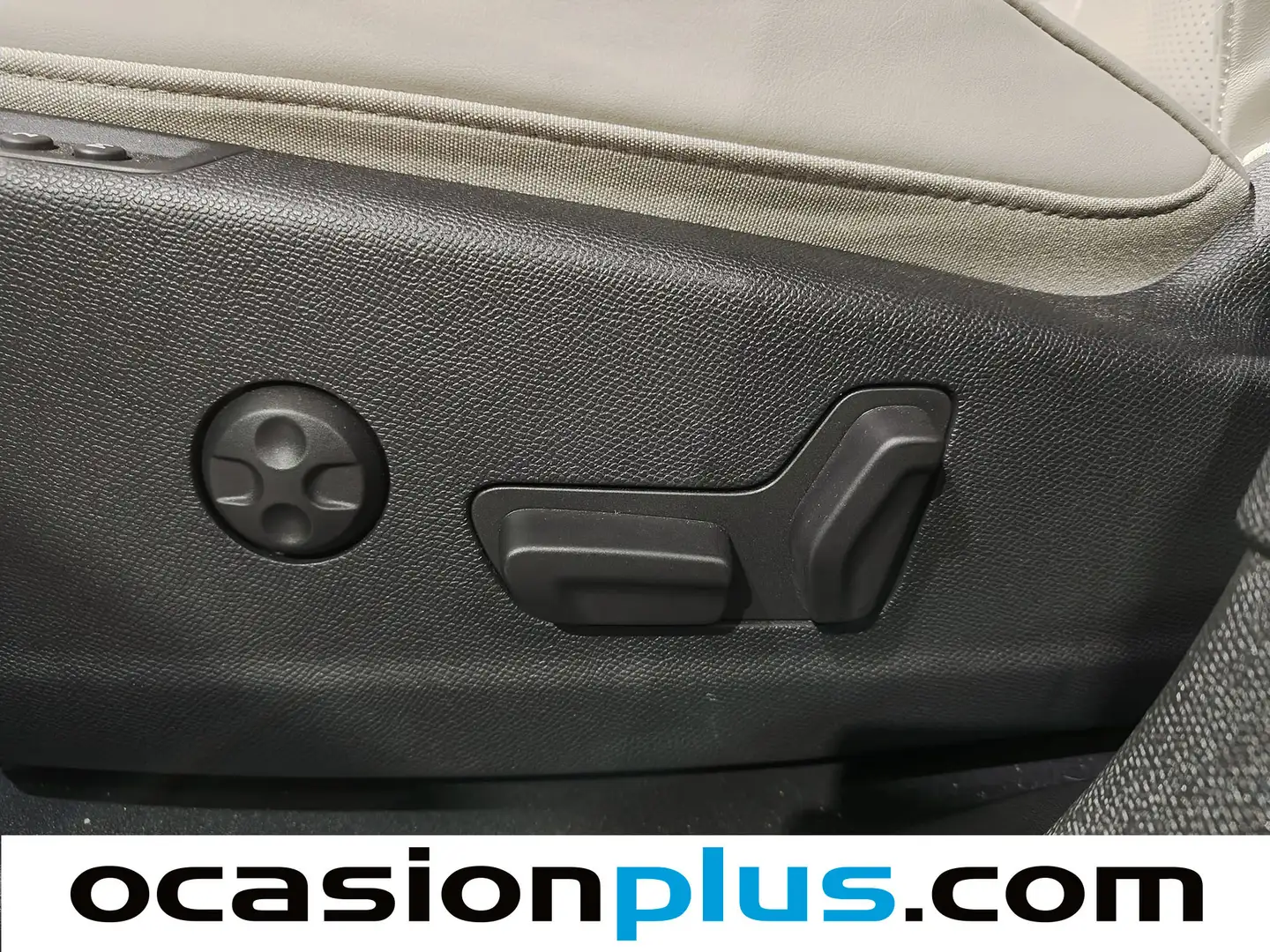 Foto DS DS 7 DS DS7 E-Tense 225 Opera (225 CV)