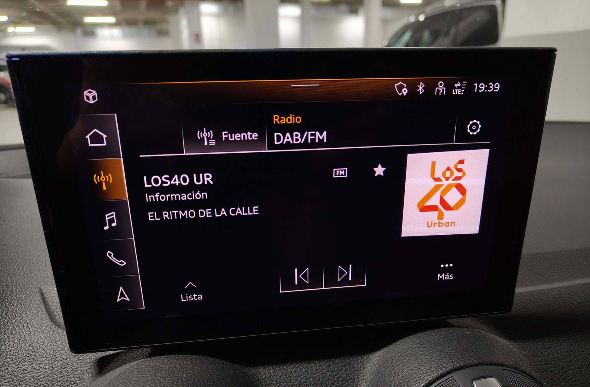 Audi Q2 Advanced 30 TFSI - foto 34