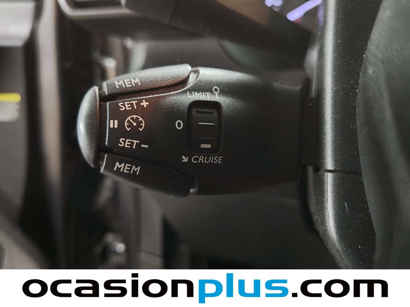 Accesorios del Citroën Berlingo Citroën Berlingo BlueHDi 100 S&S Talla M Shine (102 CV)