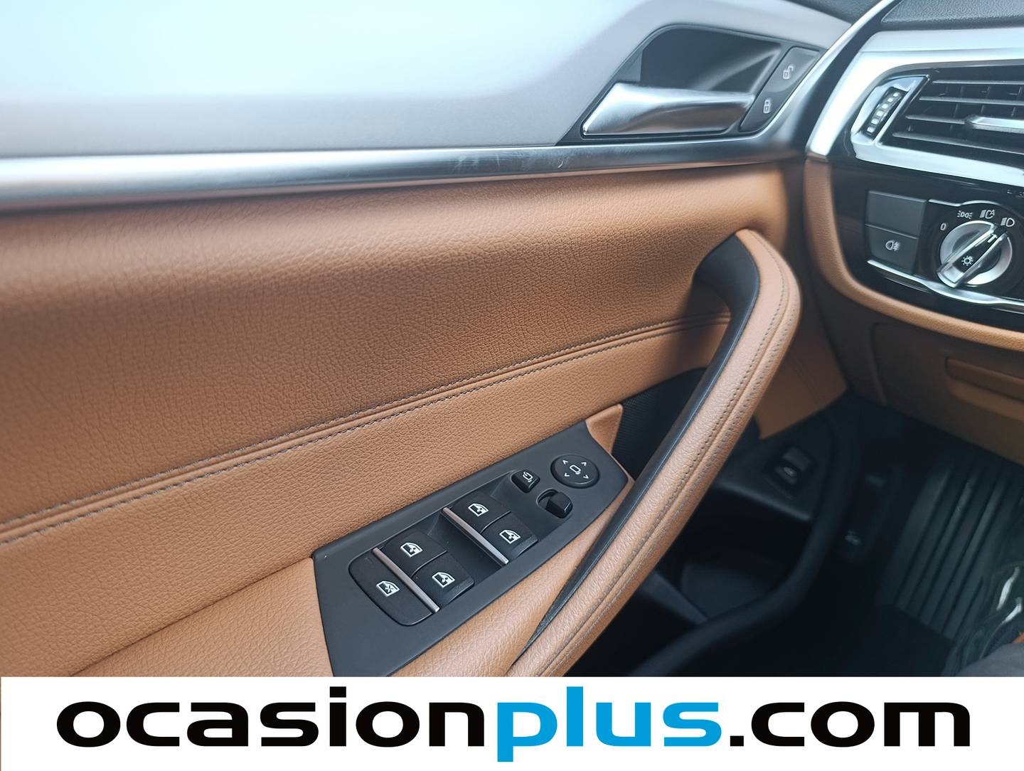 BMW Serie 5 BMW Serie 5 530d xDrive Touring (286 CV) de segunda mano