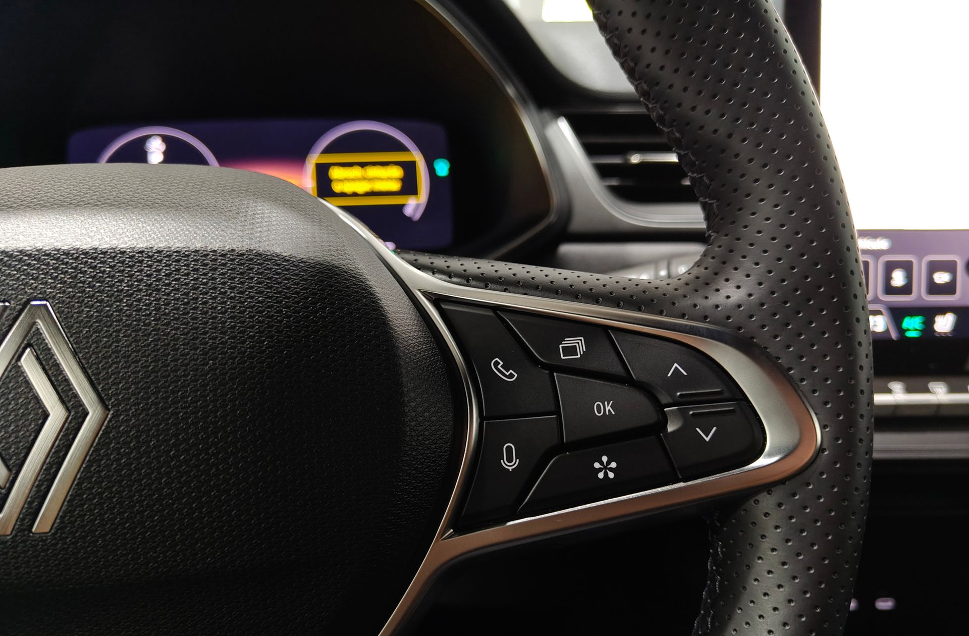 Renault Captur Techno E-Tech full hybrid - foto 30