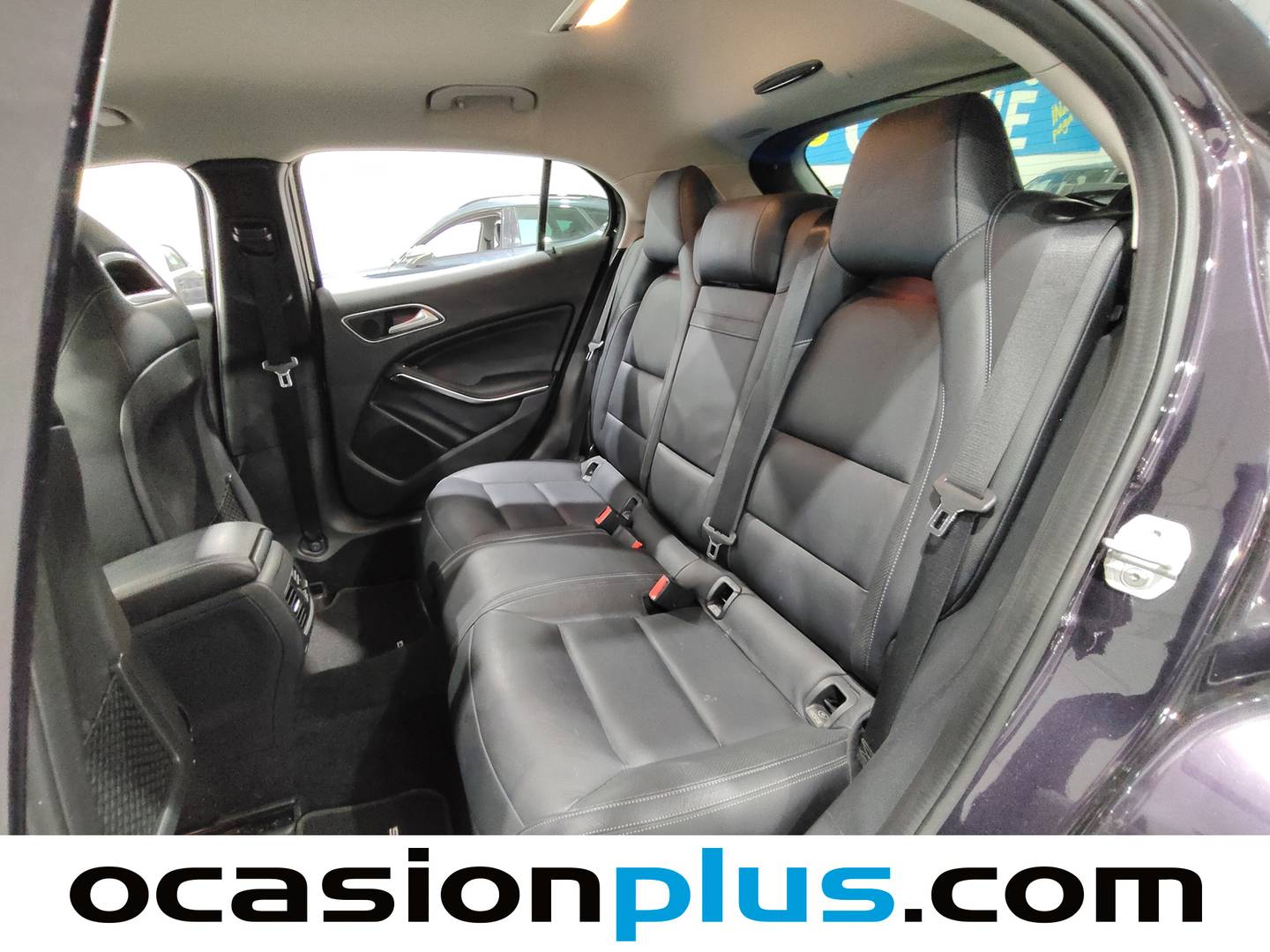 Foto asientos traseros Mercedes GLA Mercedes GLA Mercedes-AMG GLA 45 4Matic (381 CV)