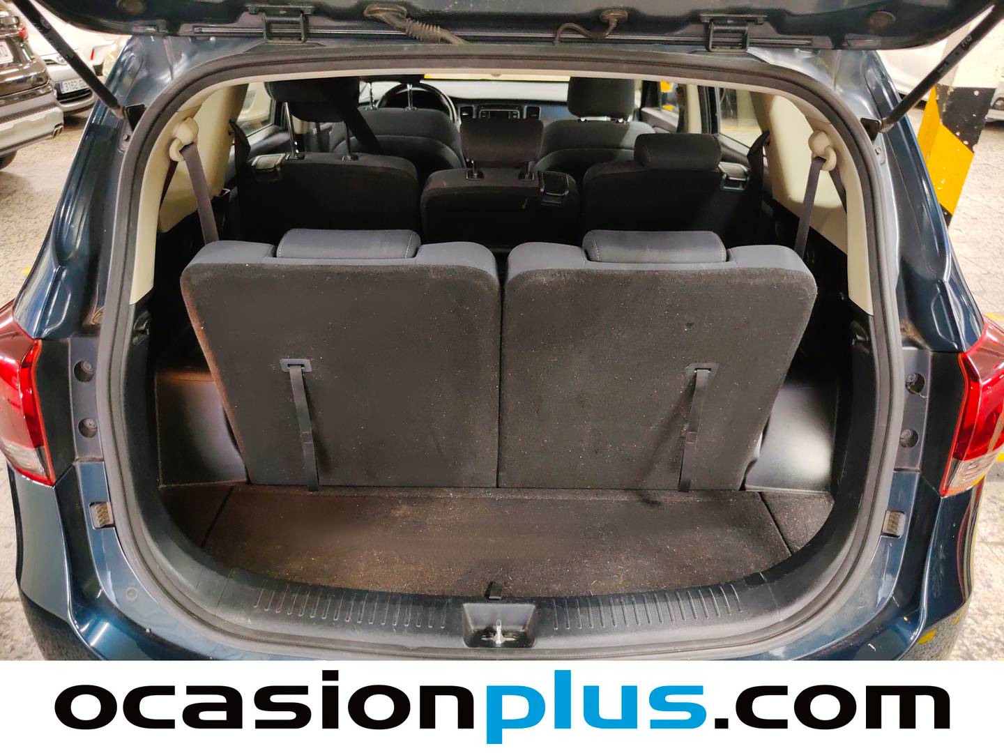 Foto KIA Carens KIA Carens 1.7 CRDi VGT Concept Eco-Dynam (115 CV) 7 Plazas siete plazas