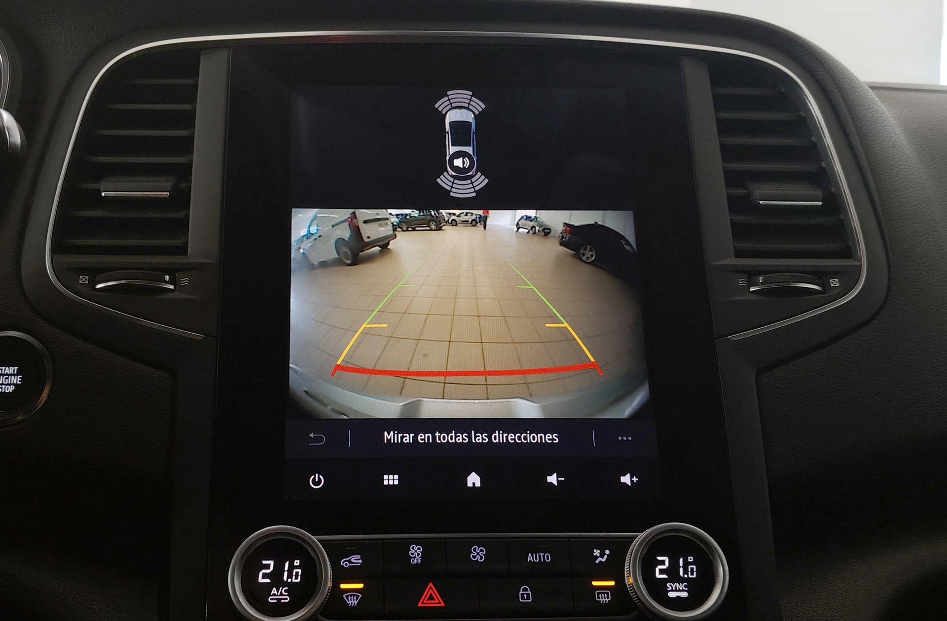 Renault Mégane Zen TCe GPF - foto 9