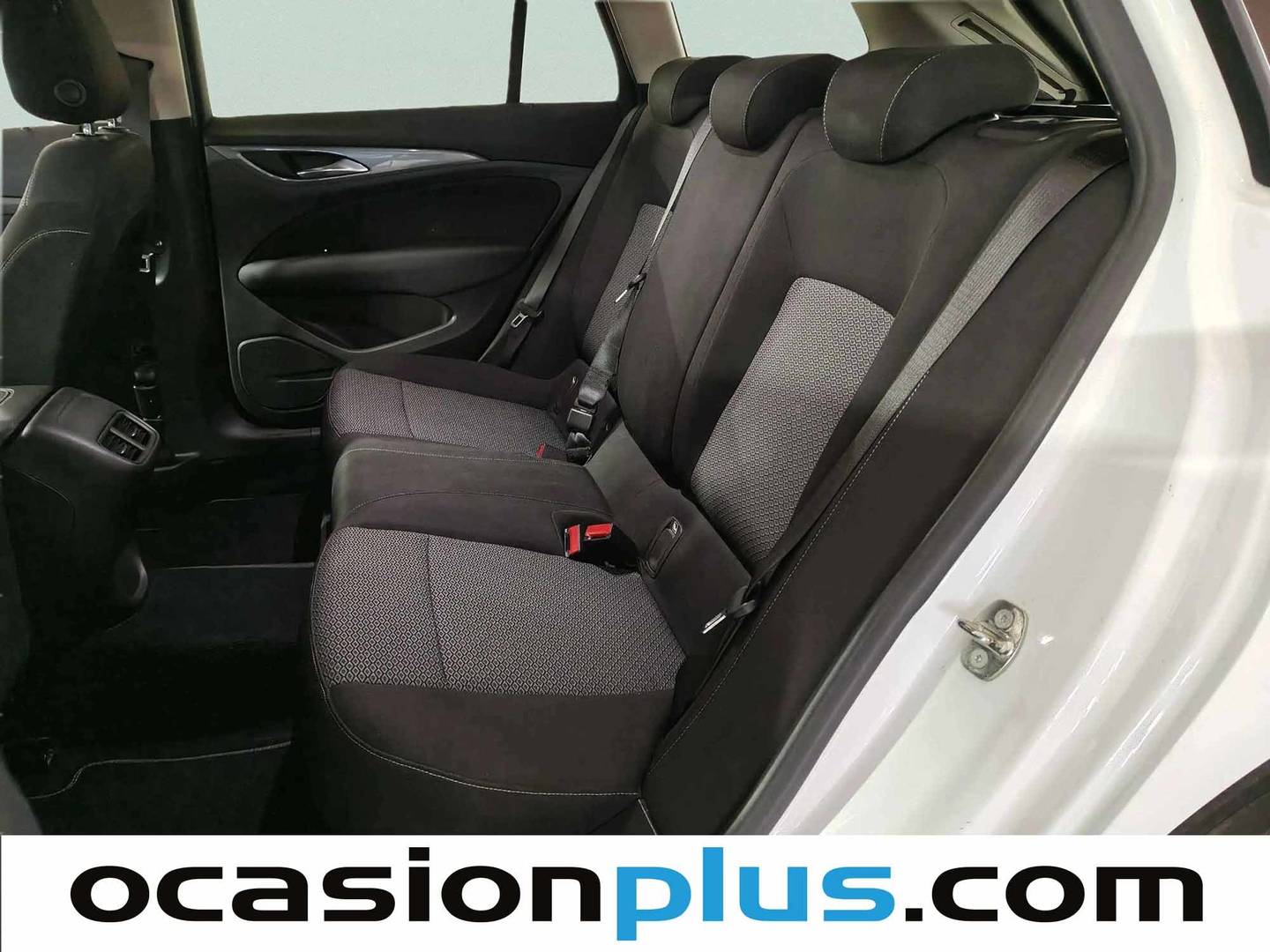 Foto asientos traseros Opel Insignia Opel Insignia 1.6 CDTI S&S Turbo D Selective (136 CV)