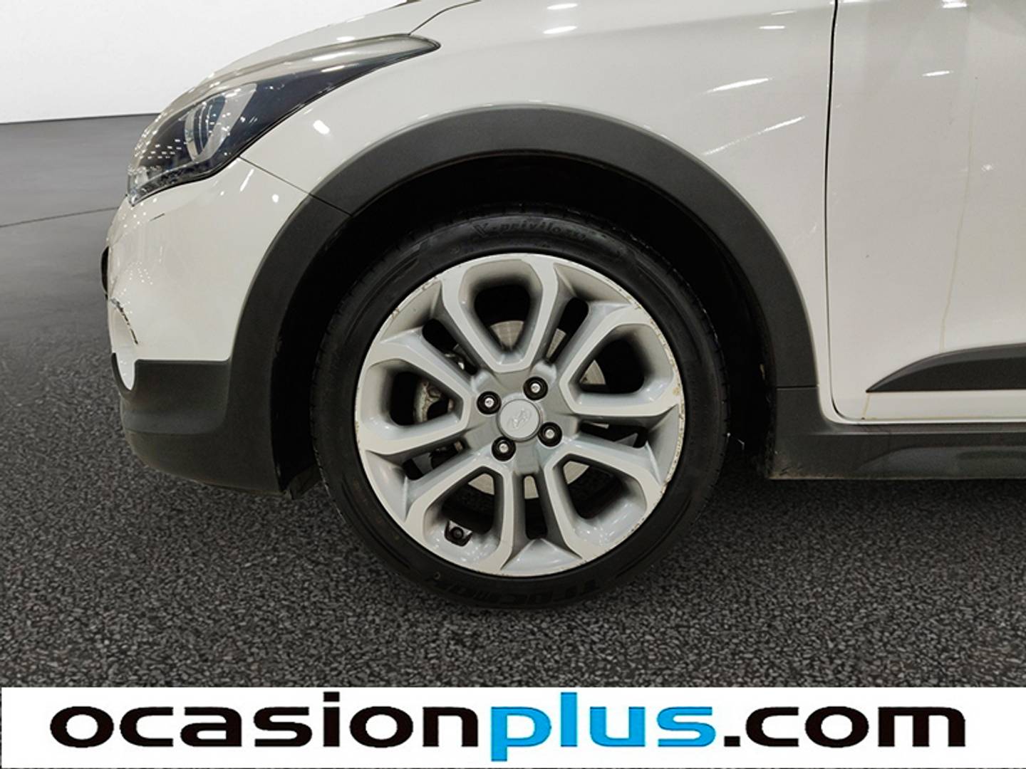 Foto Hyundai i20 Active Hyundai i20 Active 1.0 TGDI BlueDrive Tecno (100 CV)