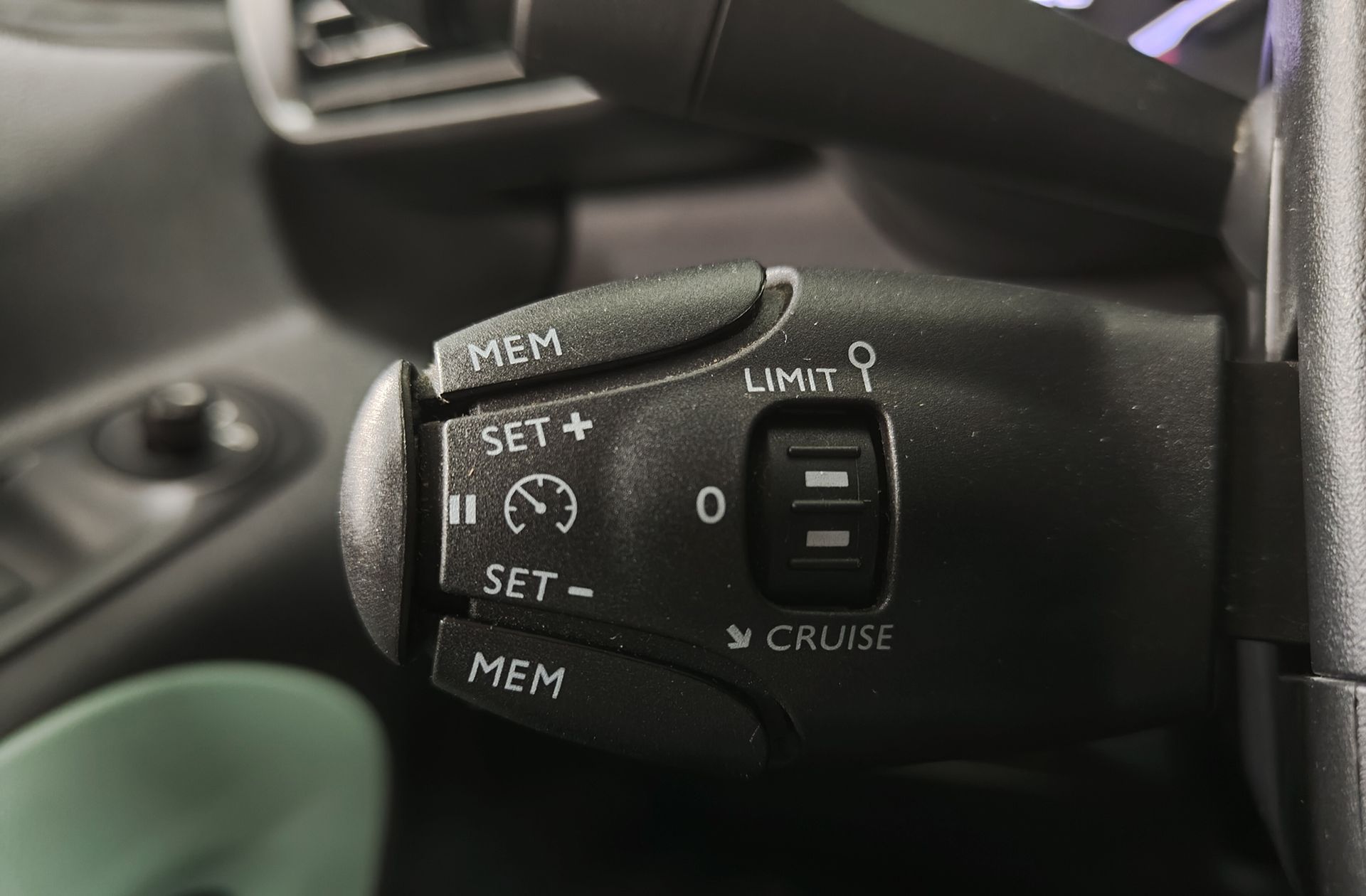 Citroën Berlingo Combi BlueHDi 100 Talla M Feel - foto 23
