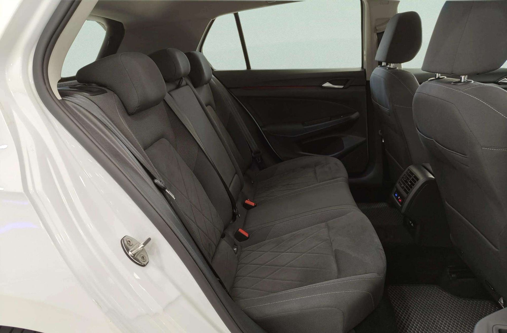 Volkswagen Golf Style 2.0 TDI DSG - foto 22