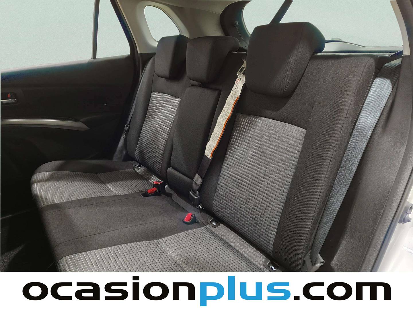 Foto Suzuki S-Cross Suzuki S-Cross 1.4T Mild Hybrid S2 4WD (129 CV)