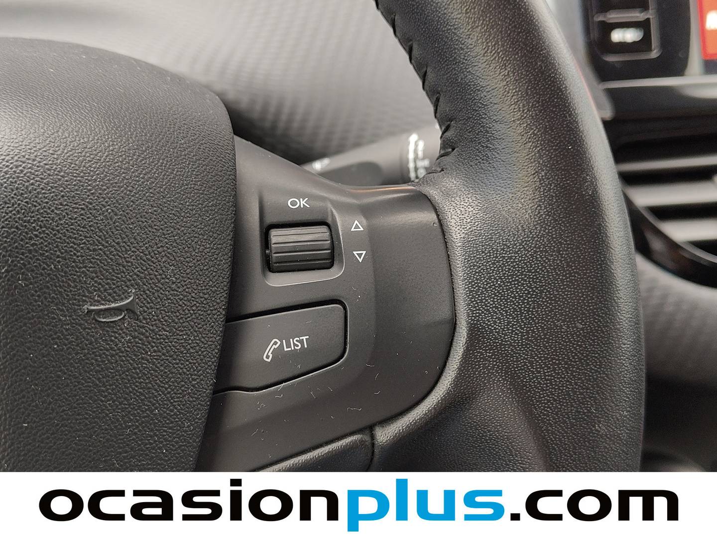 Peugeot 208 Peugeot 208 1.2 PureTech Style (82 CV) 82cv