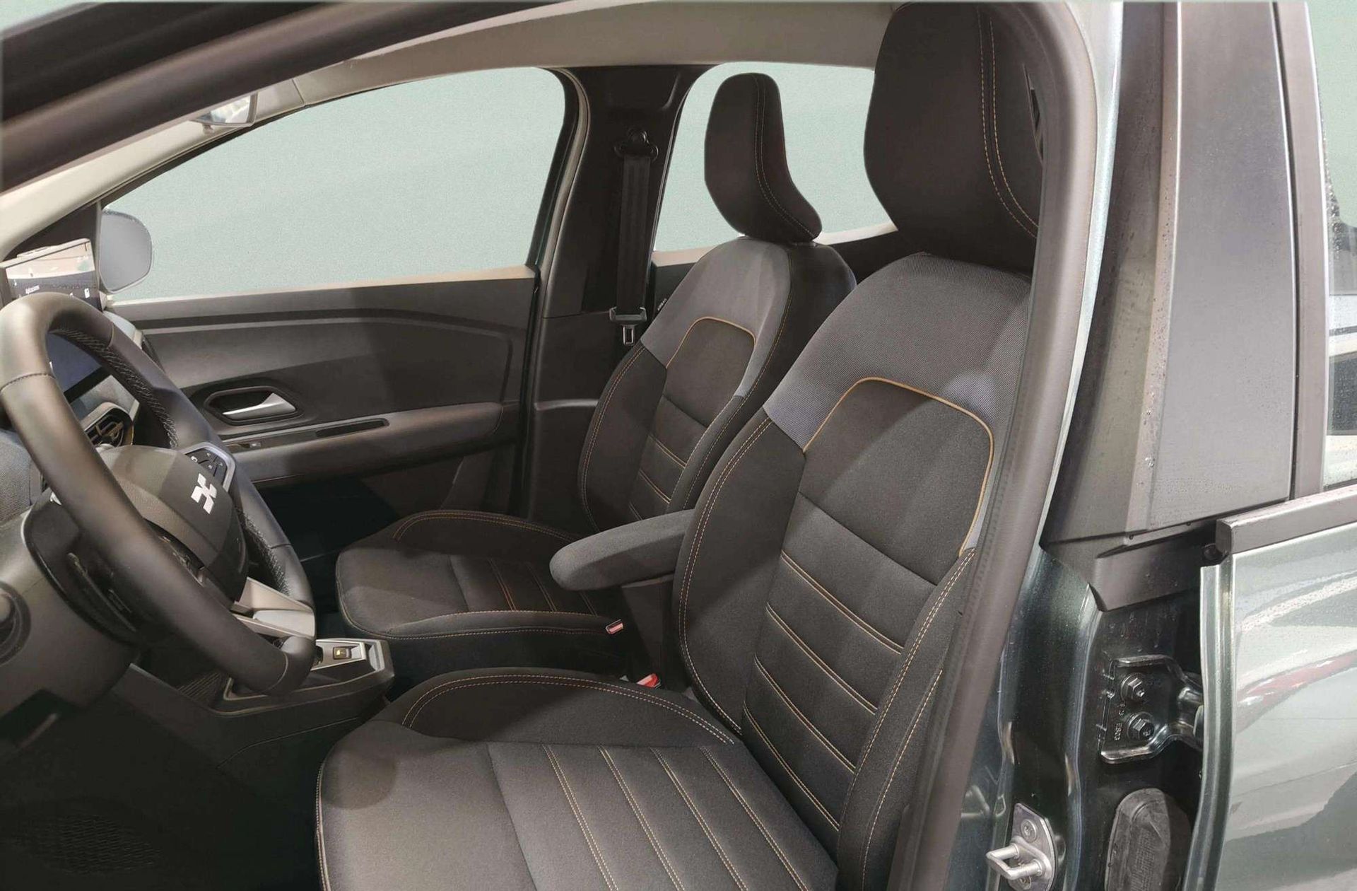 Dacia Sandero Stepway Expression ECO-G - foto 11