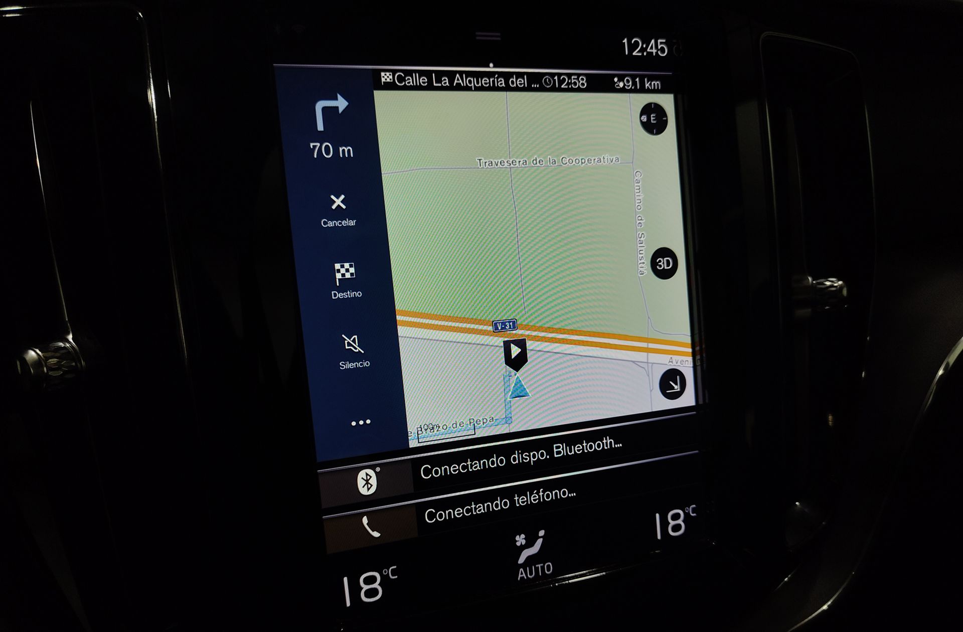 Volvo XC60 D4 Momentum - foto 9