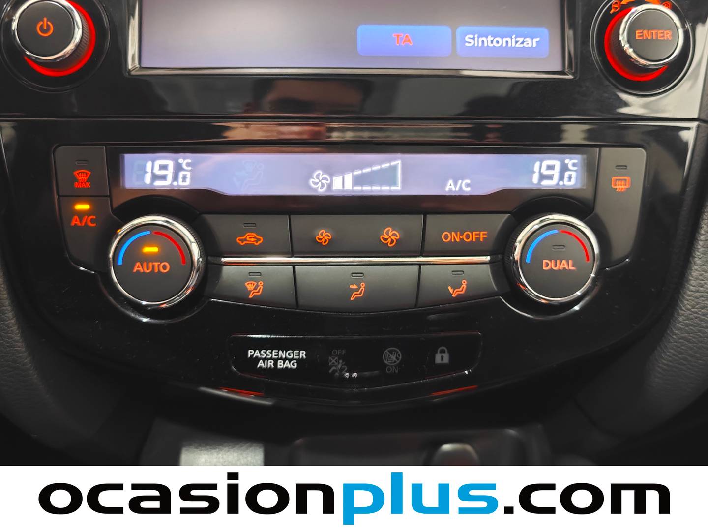 Foto Nissan QASHQAI Nissan Qashqai 1.5 dCi N-Connecta 4x2 (110 CV)