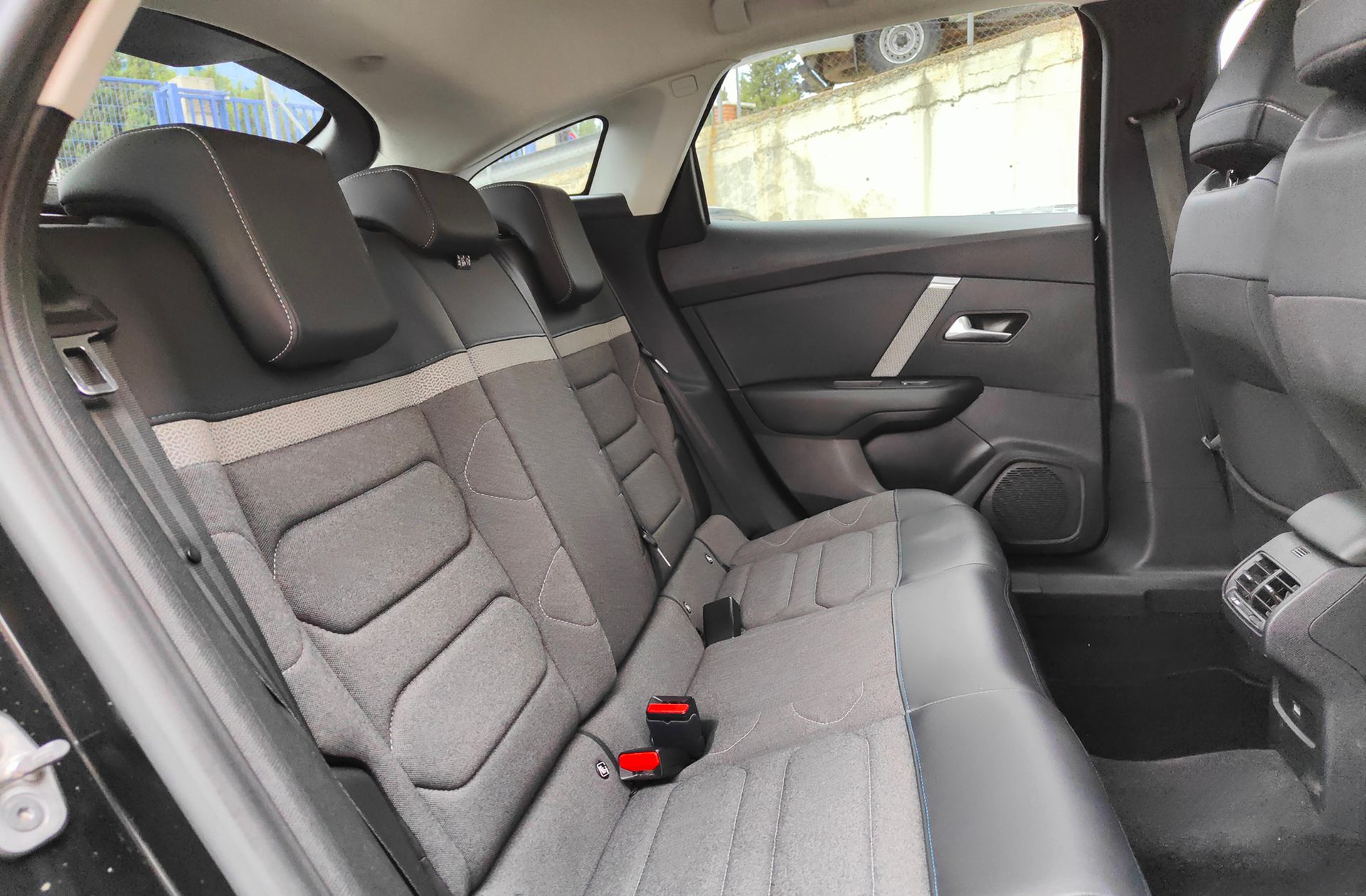 Citroën C4 PureTech 130 Feel Pack - foto 17