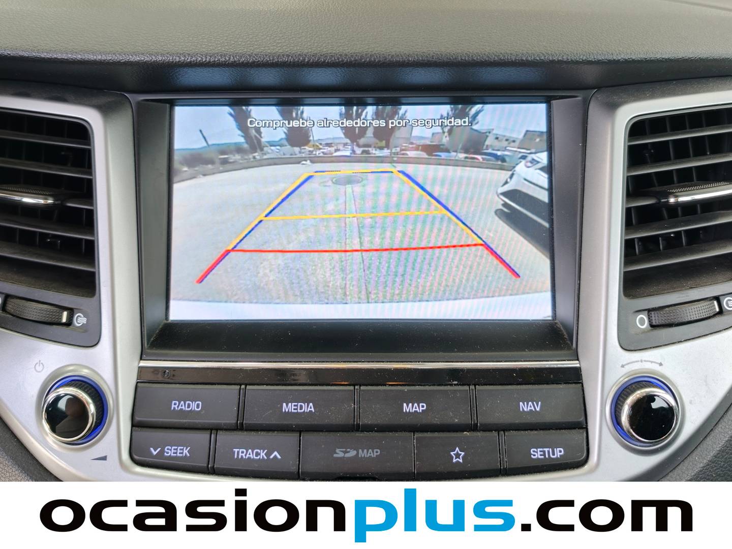 Equipamiento del Hyundai Tucson Hyundai Tucson 1.6 GDI BlueDrive Link 4x2 (131 CV)