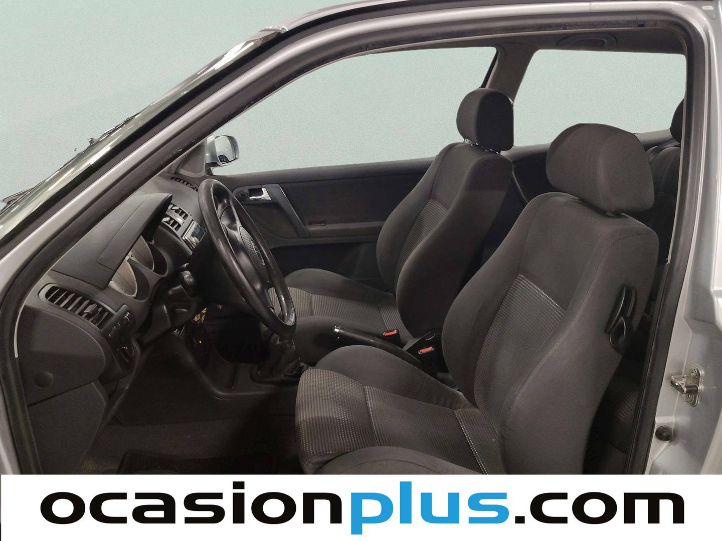 Foto asientos delanteros Volkswagen Polo Volkswagen Polo Trendline 1.4 (75 CV)