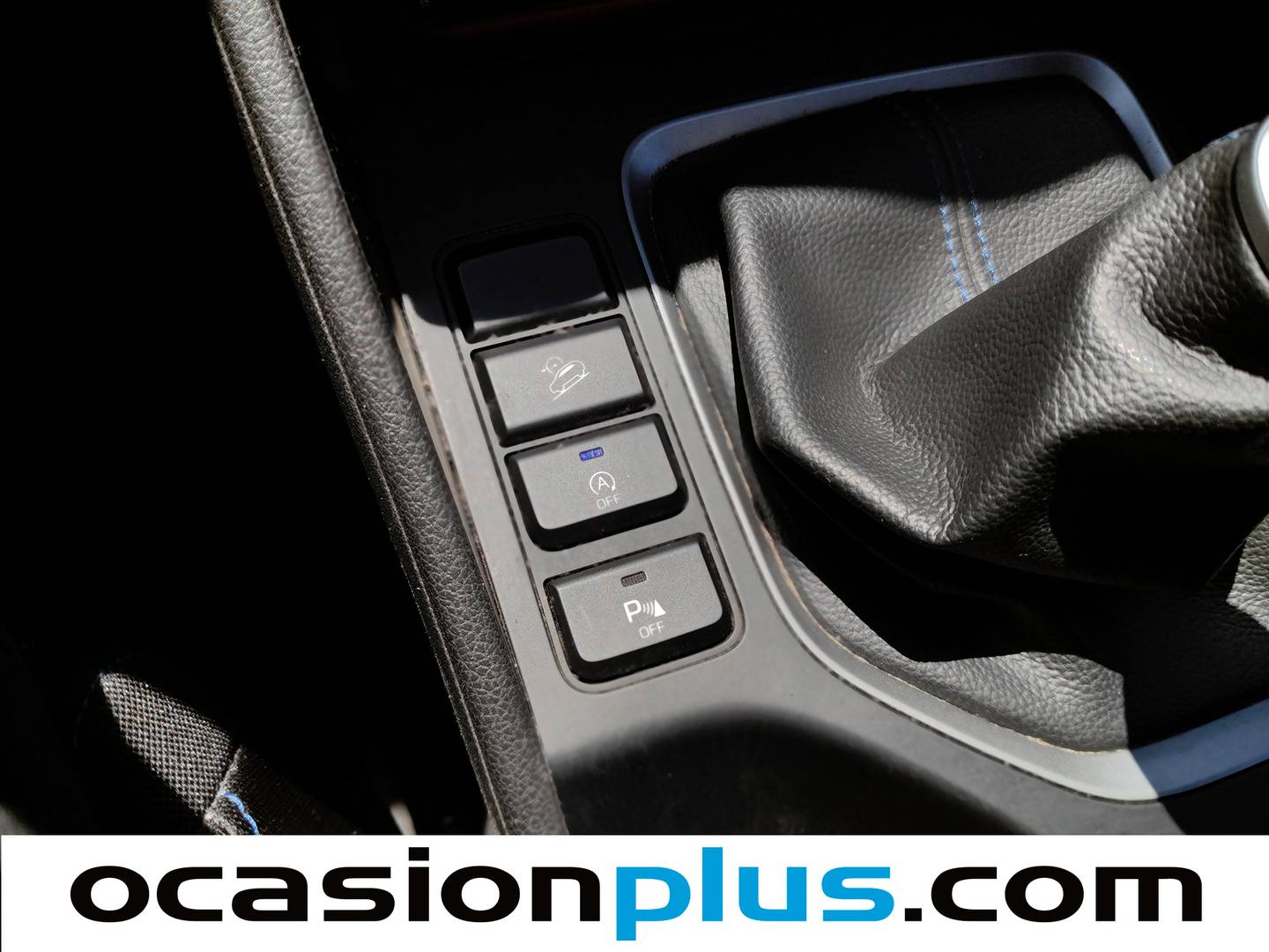 Equipamiento del Hyundai Tucson Hyundai Tucson 1.6 GDI BlueDrive Essence 4x2 (131 CV)