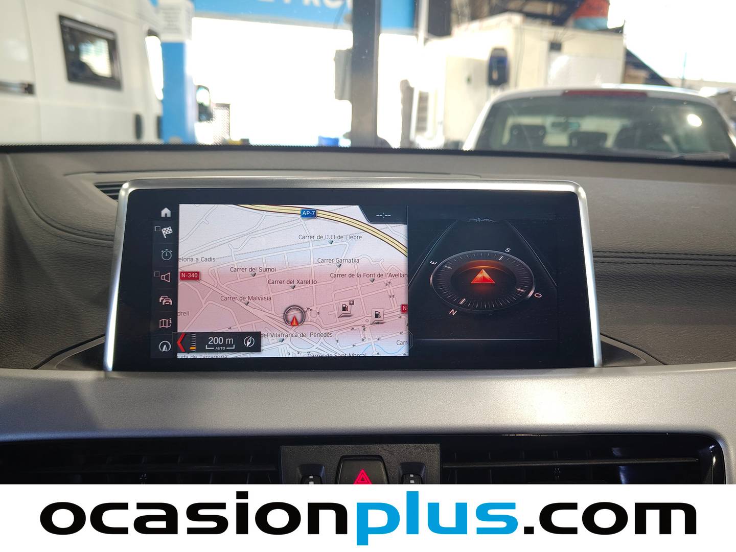 Equipamiento del BMW X2 BMW X2 sDrive18d Business (150 CV)