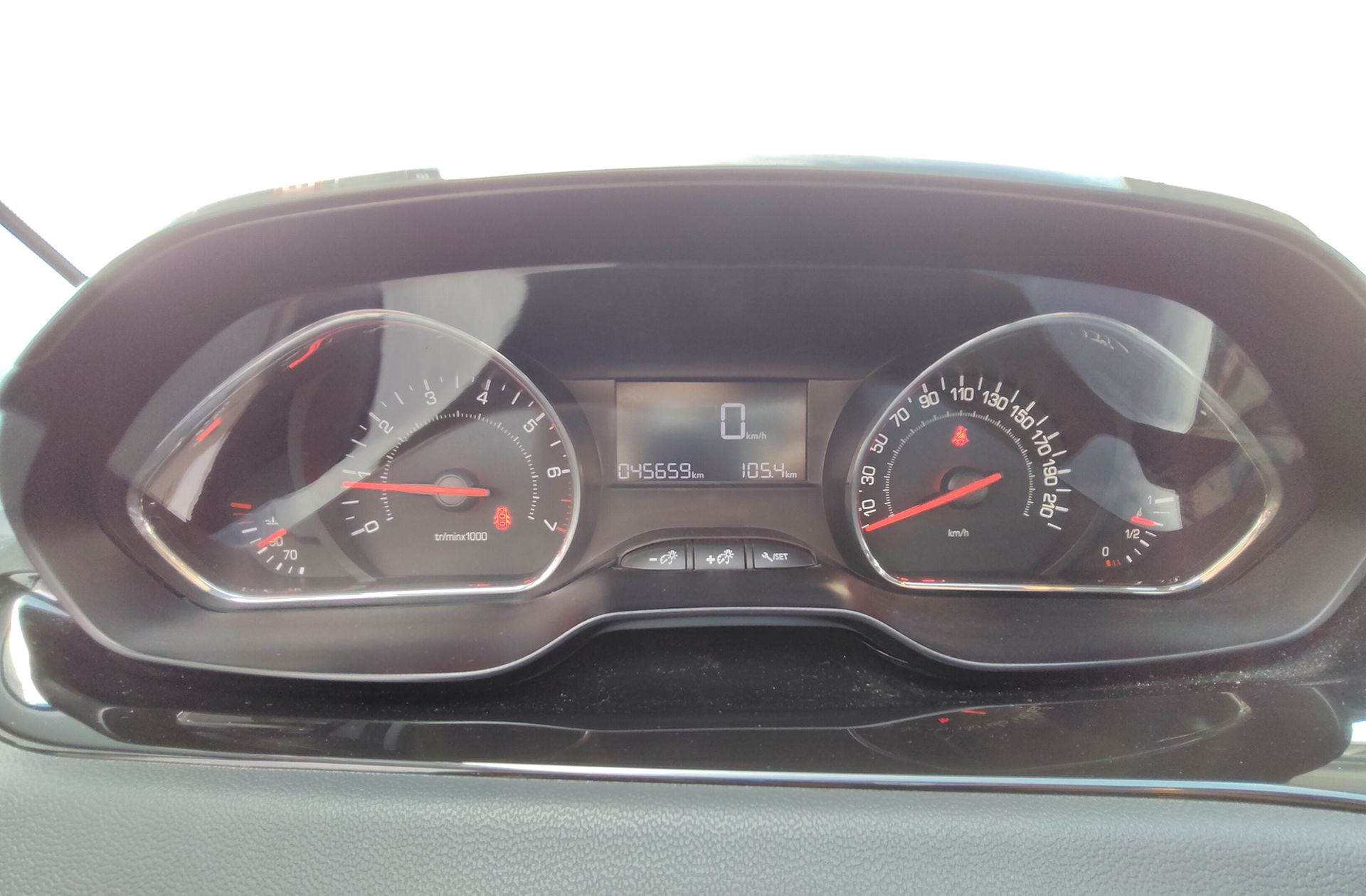 Peugeot 208 1.2 PureTech Style - foto 28