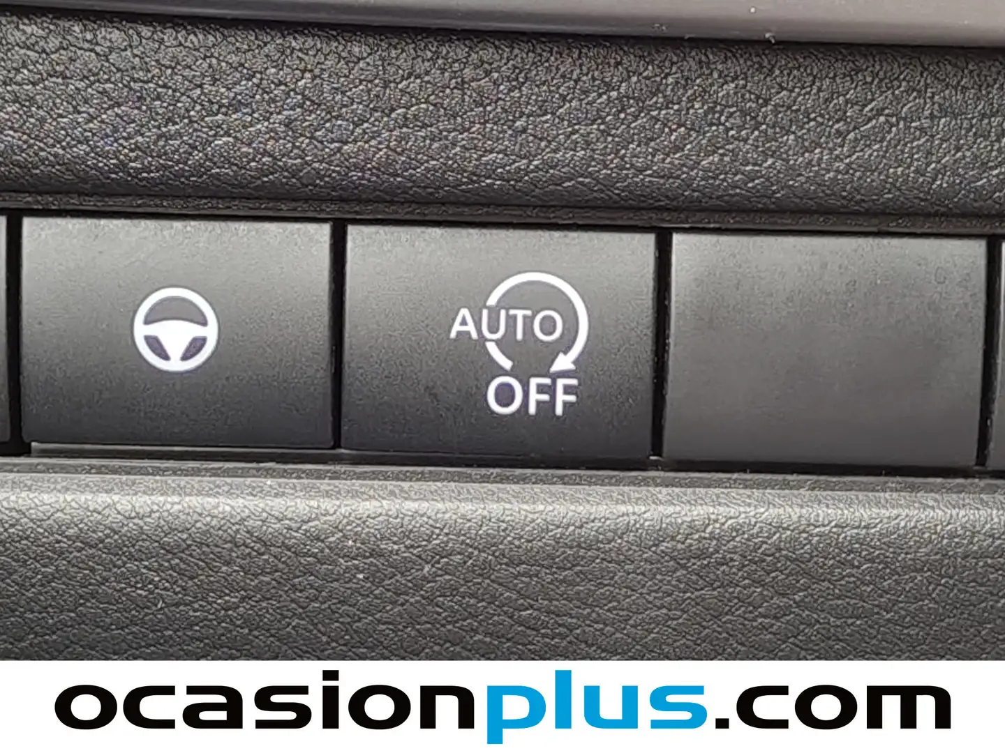 Foto Nissan QASHQAI Nissan Qashqai DIG-T 140 N-Connecta (140 CV)