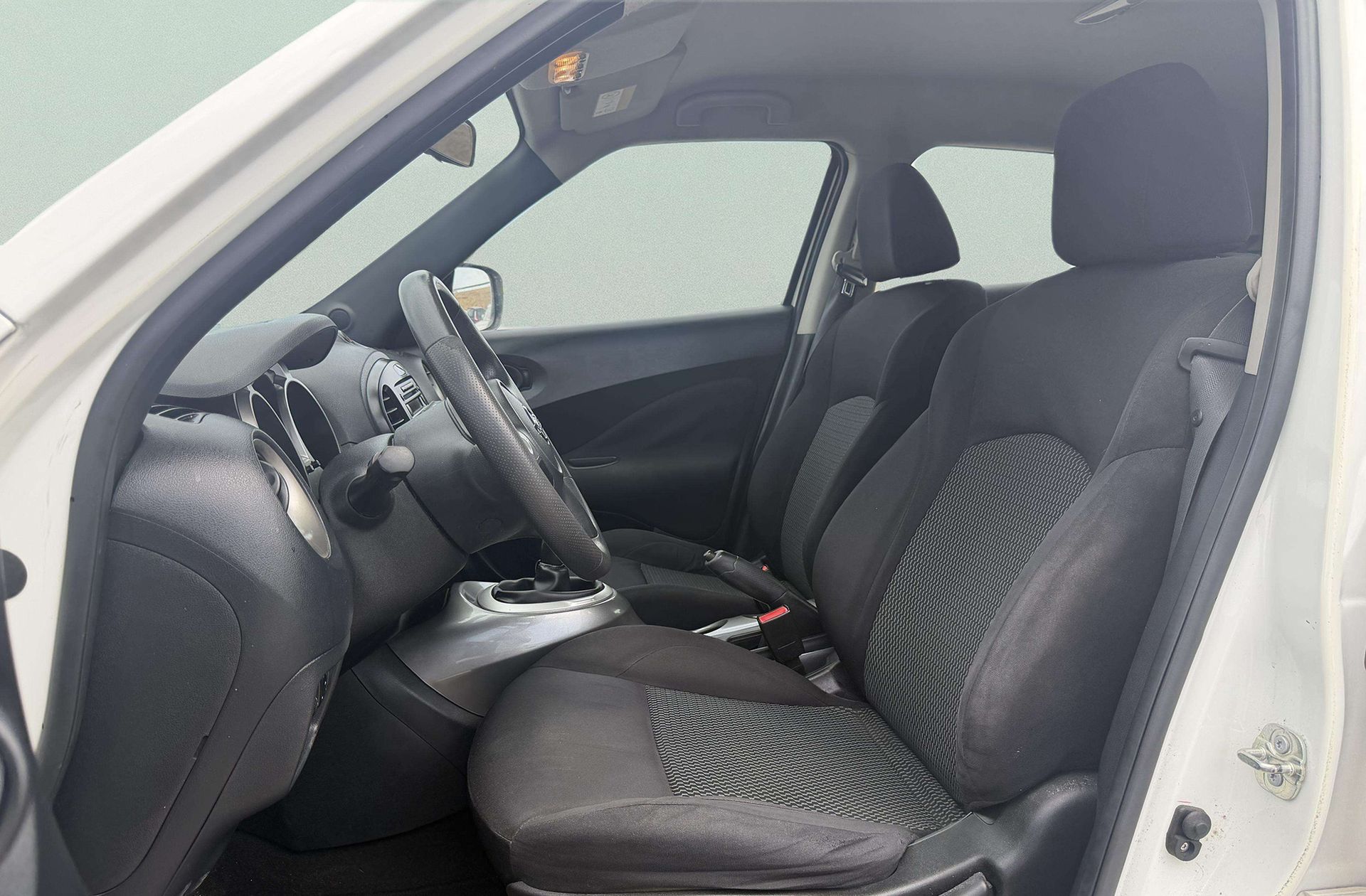 Nissan Juke G Visia 4x2 - foto 8