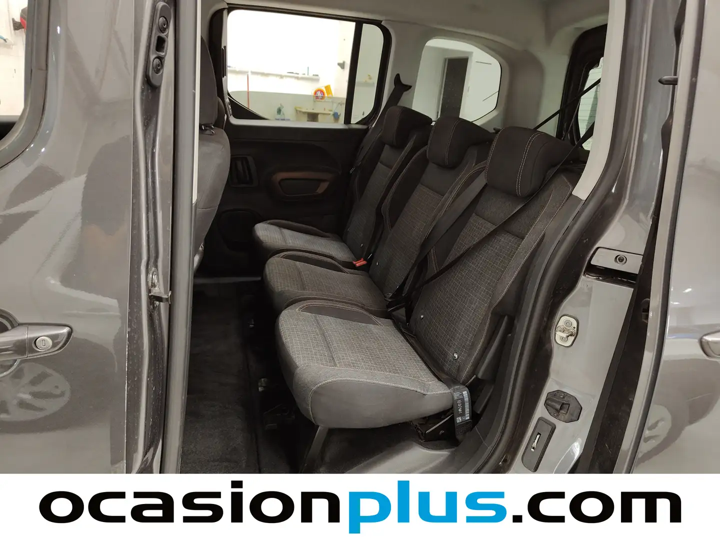 Foto Peugeot Rifter Peugeot Rifter BlueHDi 130 GT Line Standard EAT8 (130 CV)