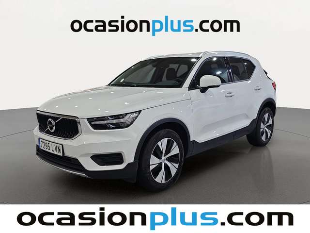 Volvo XC40 B3 G Momentum Pro Auto (163 CV) de segunda mano