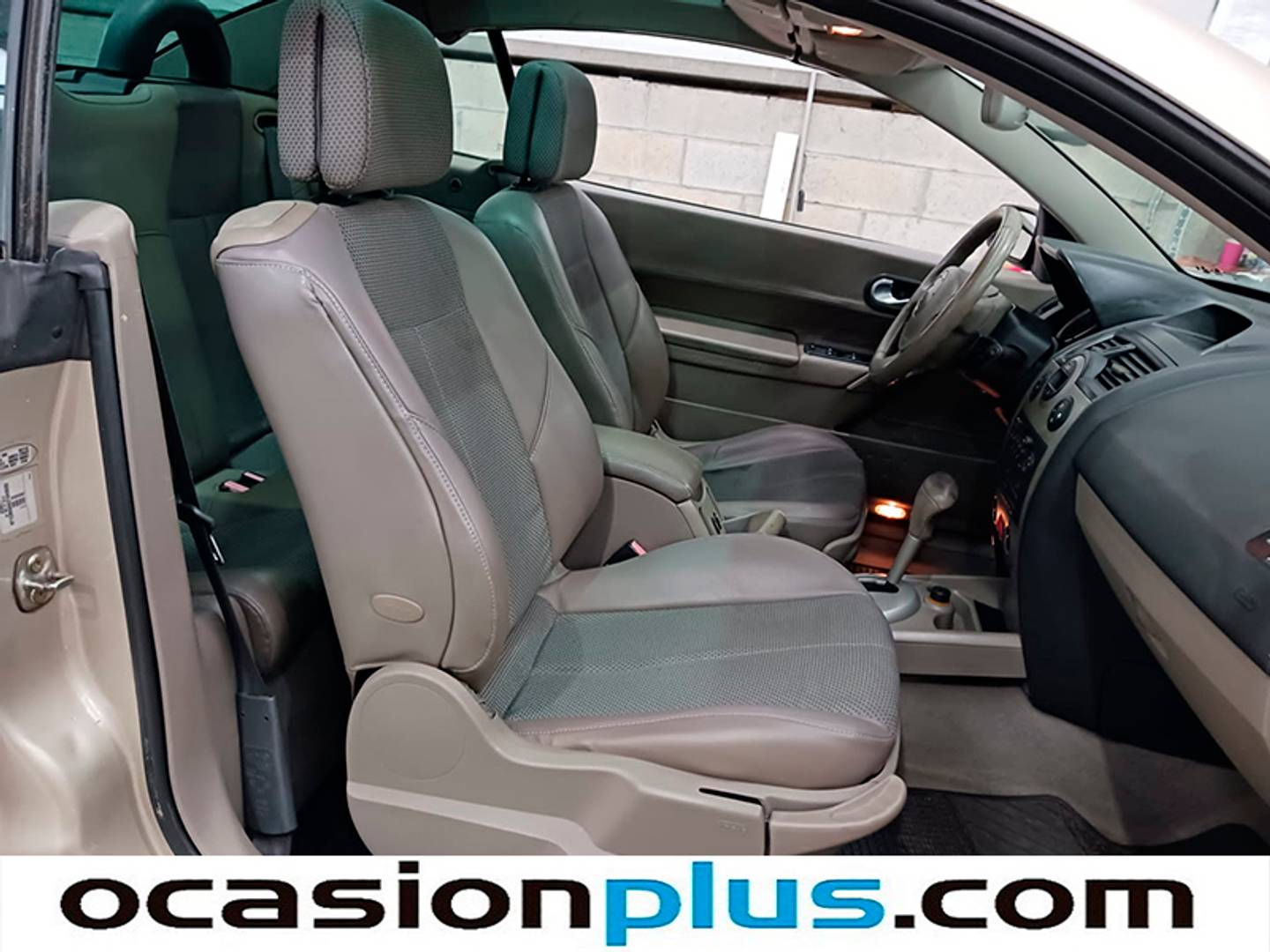 Foto Renault Mégane Renault Megane Coupe Cabrio 2.0 Luxe Privilege Auto (135 CV)