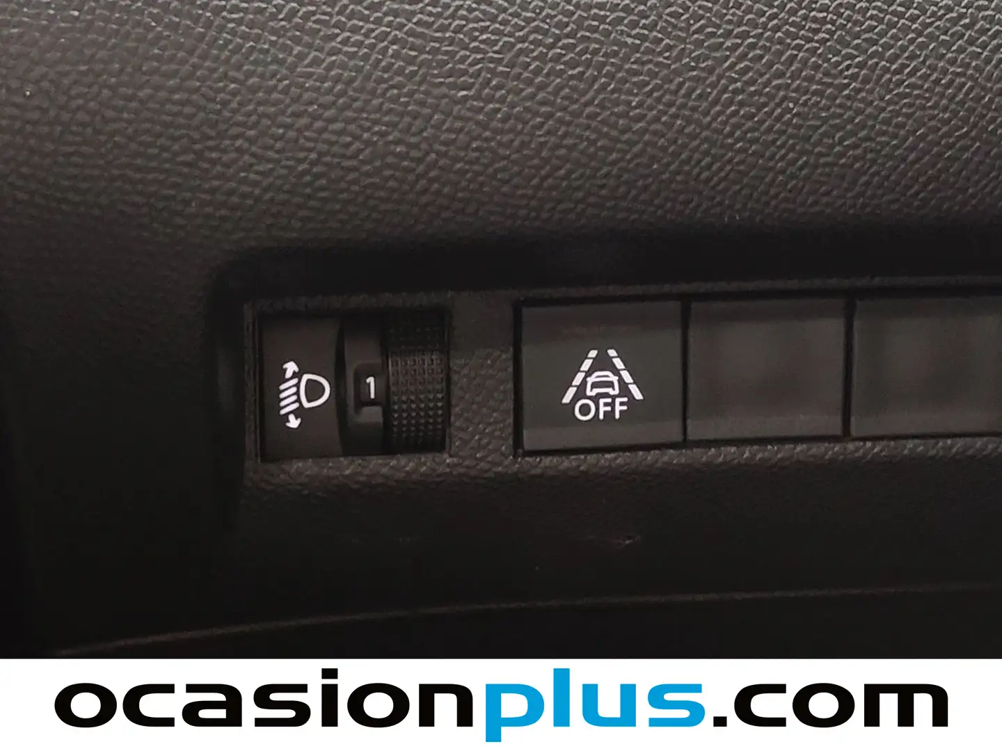 Foto Peugeot 2008 Peugeot 2008 PureTech 100 S&S Allure (100 CV)