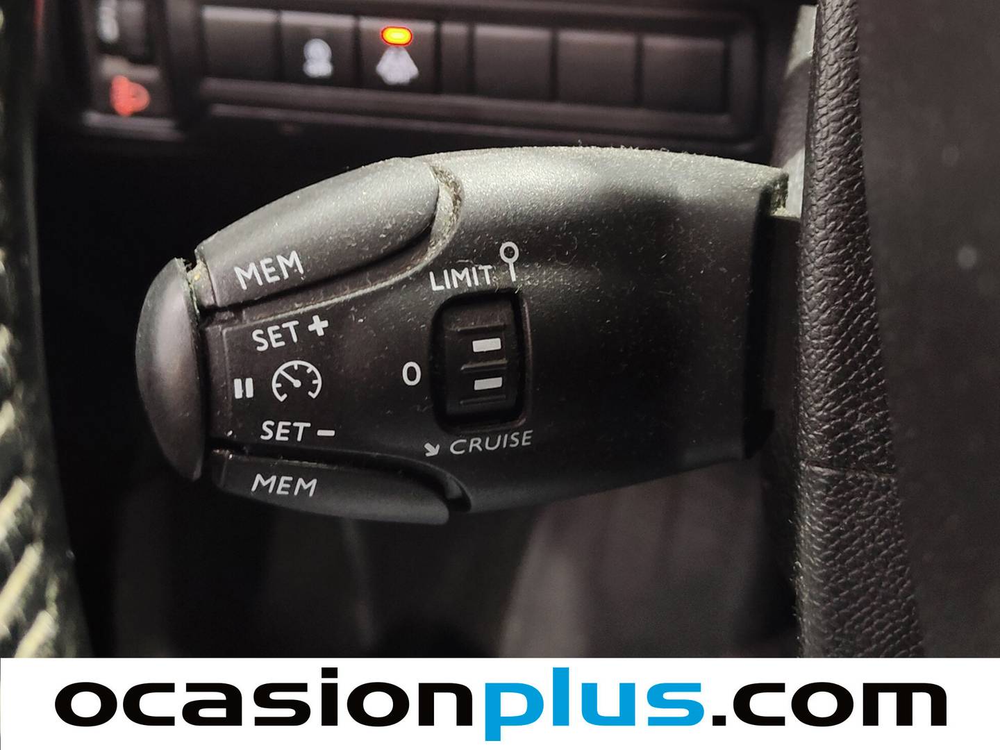 Acabados Peugeot 308 Peugeot 308 BlueHDi 100 Style (100 CV)