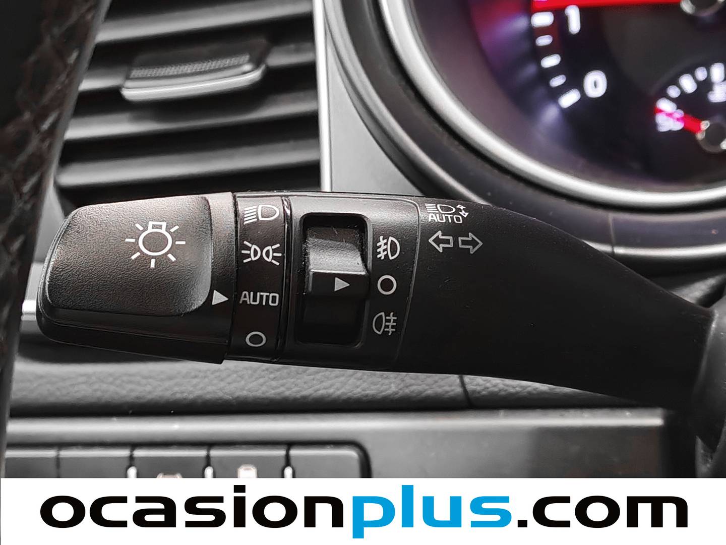 Foto KIA XCeed Kia XCeed 1.0 T-GDi Drive (120 CV)