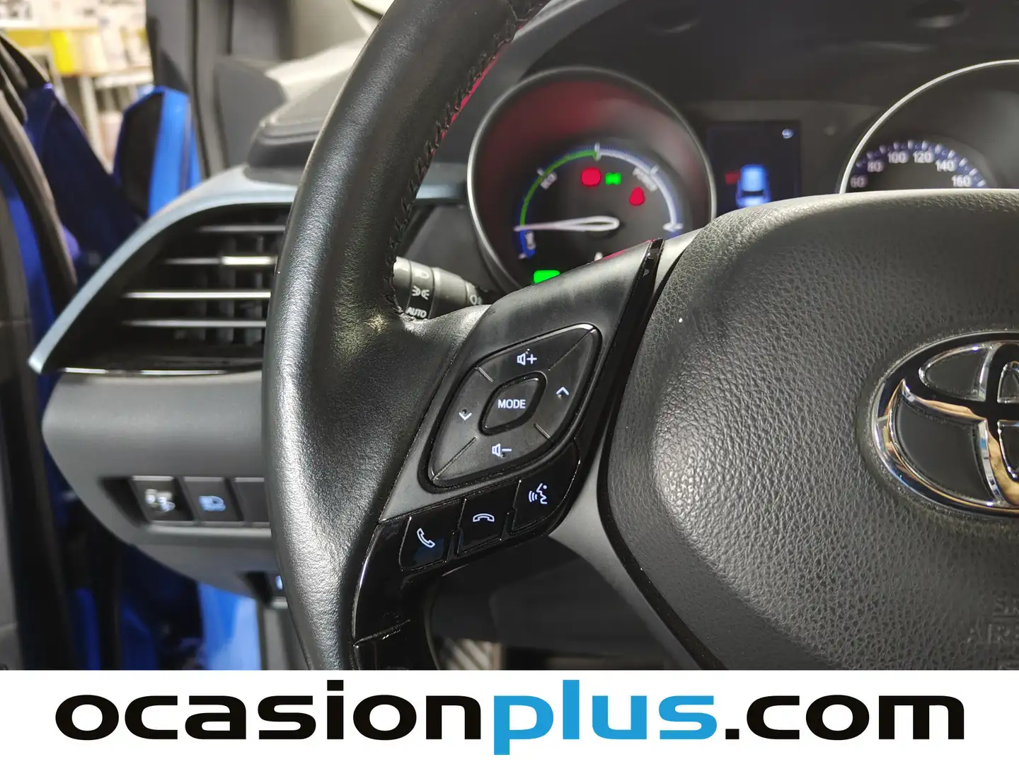 Foto Toyota C-HR Toyota C-HR 1.8 125H Advance (122 CV)