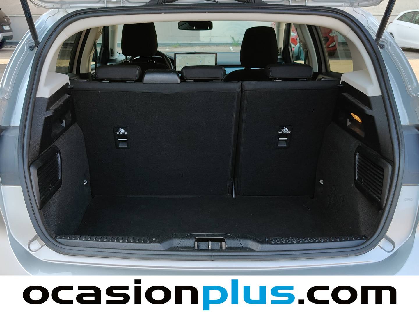 Fotos maletero Ford Focus Ford Focus 1.0 Ecoboost MHEV Active (155 CV)