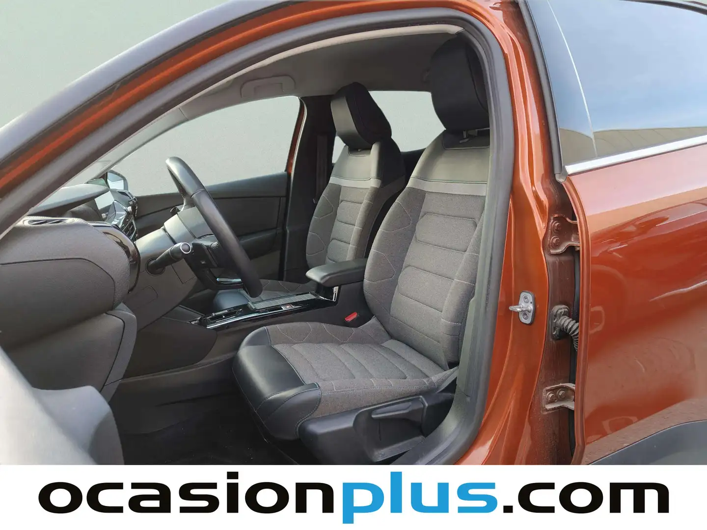 Foto Citroën C4 Citroen C4 BlueHDi 130 S&S Feel Pack EAT8 (130 CV)