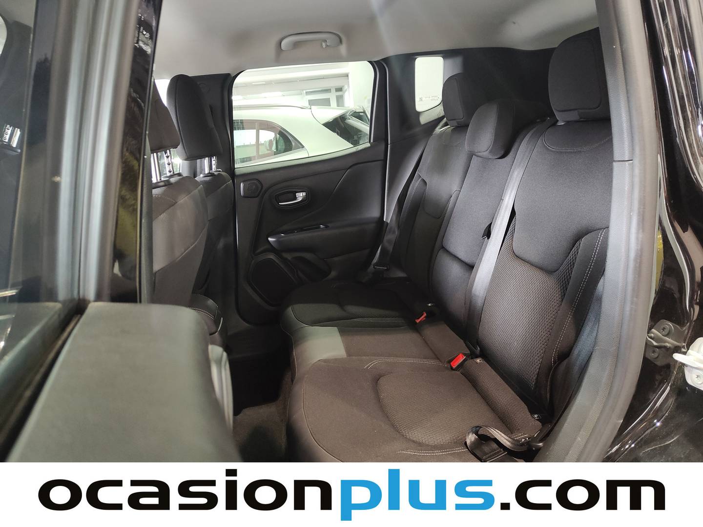 Foto asientos traseros Jeep Renegade Jeep Renegade 1.3 PHEV S AWD AT (240 CV)