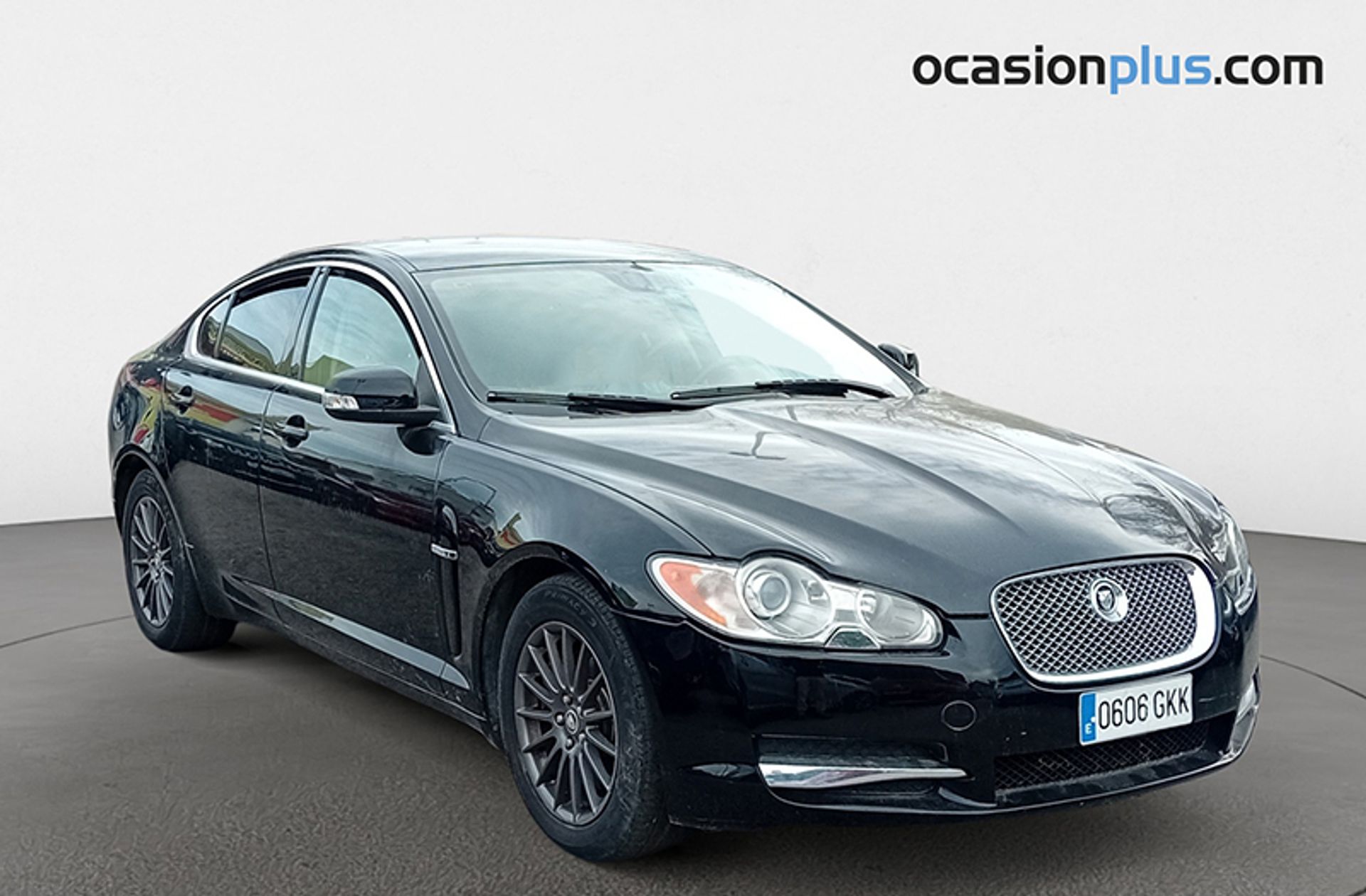 Jaguar XF 2.7D V6 Luxury - foto 2