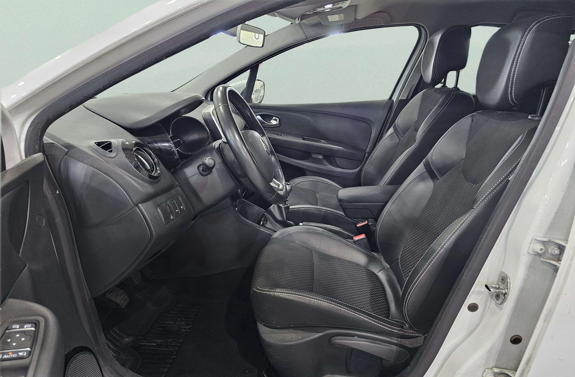 Renault Clio Zen Energy TCe - foto 10