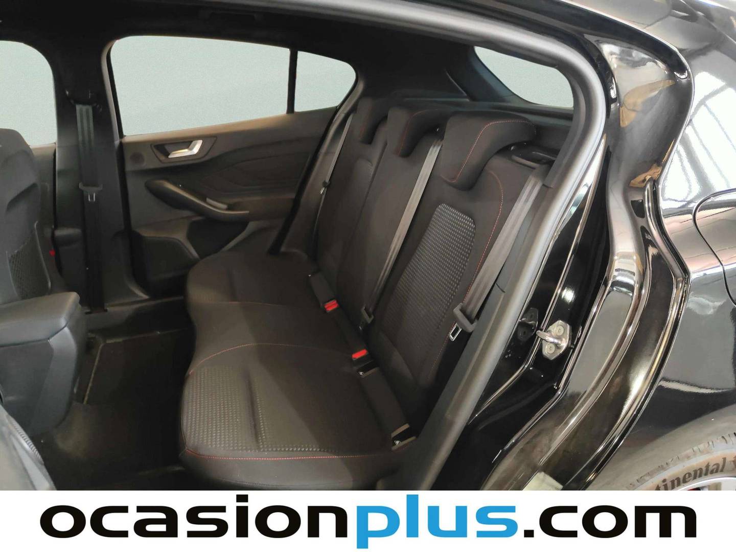 Foto asientos traseros Ford Focus Ford Focus 1.0 Ecoboost MHEV ST-Line (125 CV)