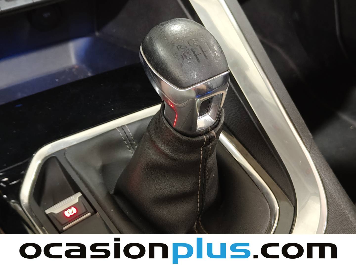 Peugeot 5008 Peugeot 5008 PureTech 130 S&S Allure (130 CV) 7 plazas de segunda mano