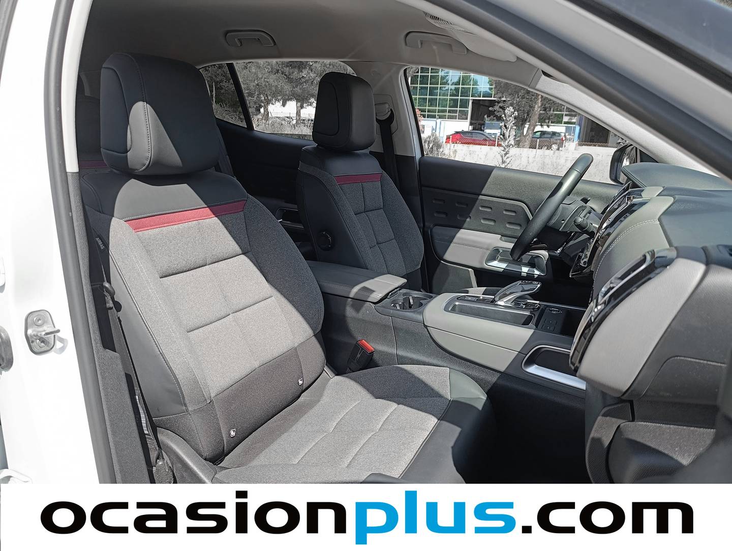 Acabados Citroën C5 Aircross Citroën C5 Aircross BlueHdi 130 S&S Feel EAT8 (131 CV)