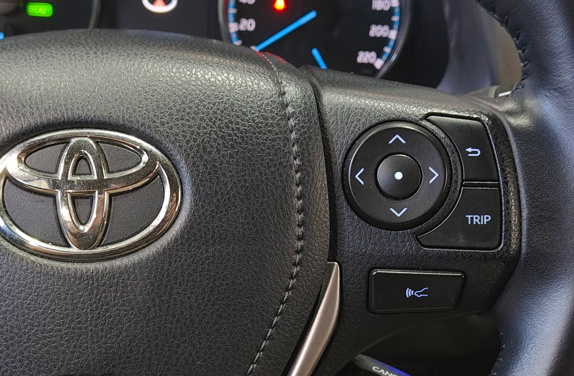Toyota RAV4 2.5l hybrid Feel! 2WD - foto 28